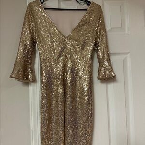Lulu's Gold Sequin Long Sleeve Dress